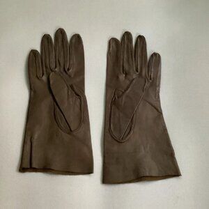 unlined leather gloves